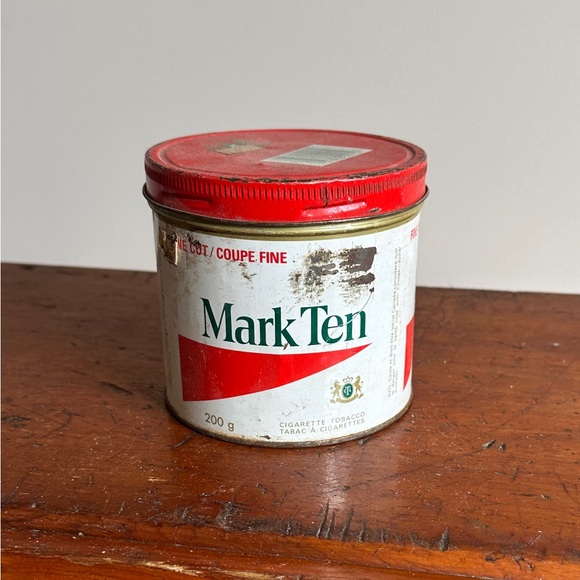 Old Tobacco metal cane - Picture 1 of 2